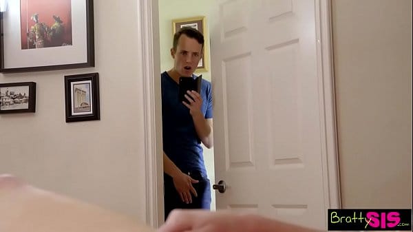 [BrattySis] Threesome Fuck With StepSis And Teen Friend