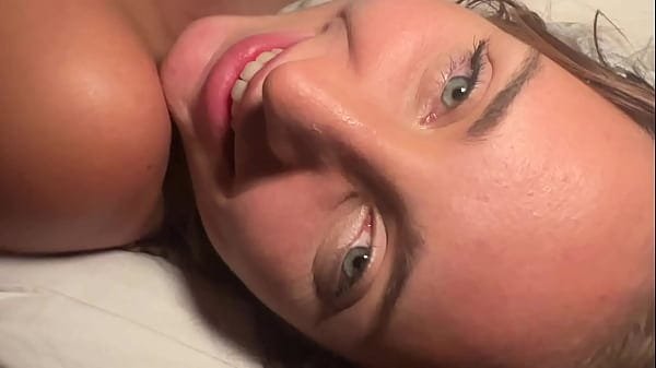 [HouseholdFantasy] Squirting Step Sis Spends The Night
