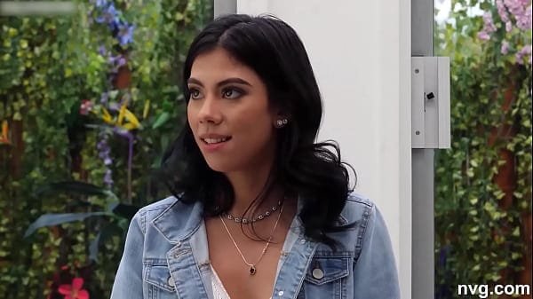 [NetVideoGirls] Gorgeous Latina with an INSANE body has some crazy orgasm while fucking this guy she just met