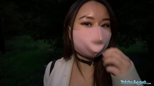 [PublicAgent] Sexy chinese babe fucking a big fat dick